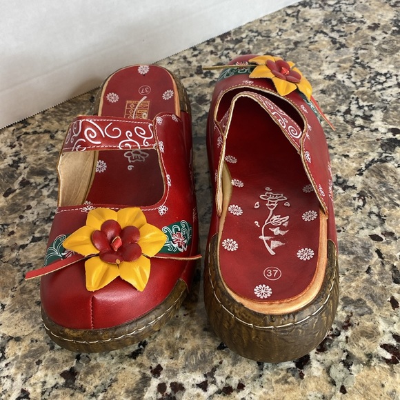 EMERY ROSE Women Flower Decor Floral Pattern Shoes Vacation Clog Wedges 37 EU - Picture 7 of 8